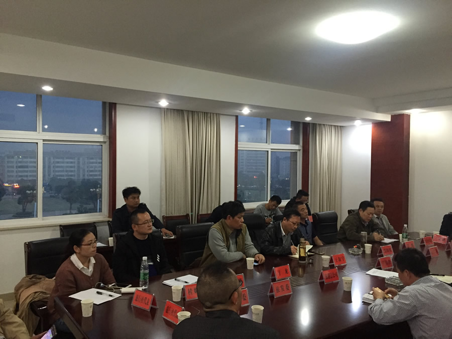 文旅集团筹建组一行考察调研沿江沿湖旅游路线