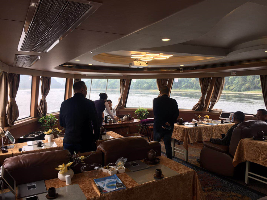 元灏公司一行三人赴桂林漓江考察