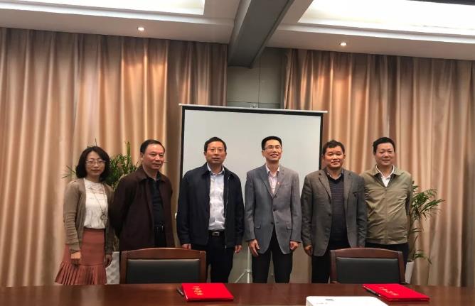 @九江人，车厢里一直收听的FM101.7，原来是......