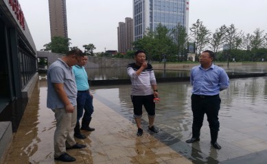 一面党旗，就是一份信仰 一名党员，就是一份责任担当