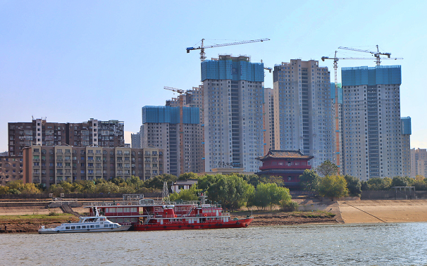 国家及地方30余家媒体感受九江&ldquo;江山湖景&rdquo;魅力&mdash;&mdash;&ldquo;共舞长江经济带、看高质量发展&rdquo;网络主题采访团一行乘&ldquo;浔阳江号&rdquo;游九江长江最美岸线