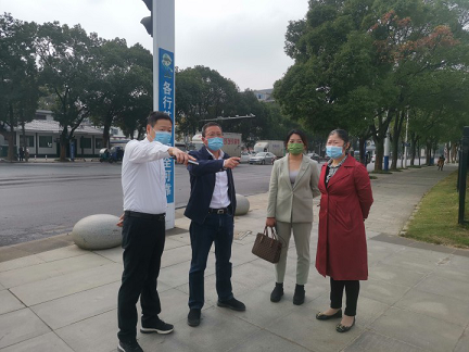 市文旅集团疫情防控让党旗高高飘扬