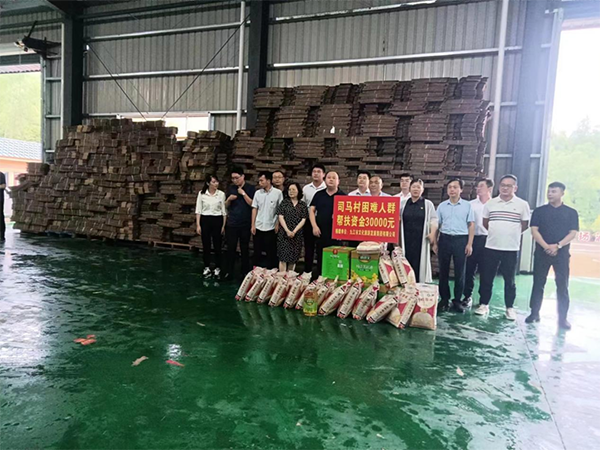 市文旅集团深入司马村开展结对帮扶走访慰问活动