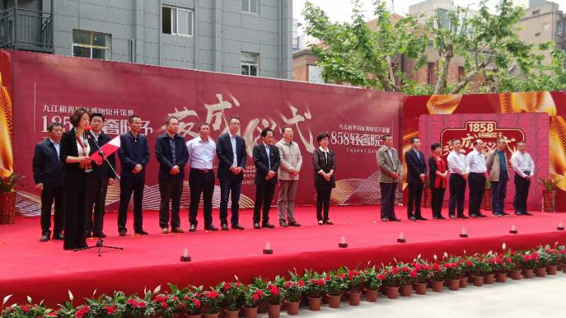 1524922357127163.jpg webwxgetmsgimg (1).jpg