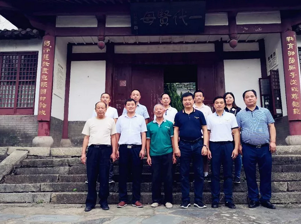 1537927427872813.png 1537925613(1).png