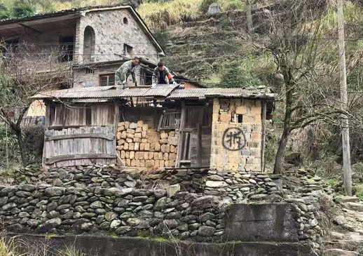 1556936456808050.png 1.png