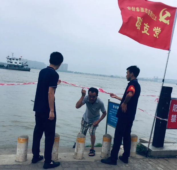 1594885790319640.png 微信截图_20200716155325.png